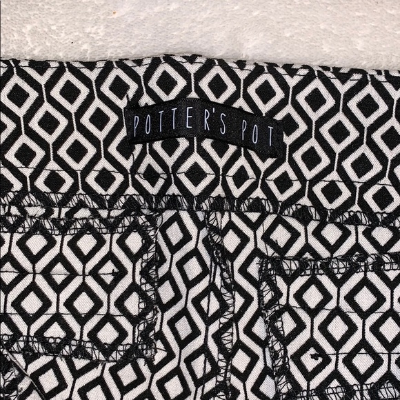 Boutique | Potter’s Pot pants - Picture 2 of 6